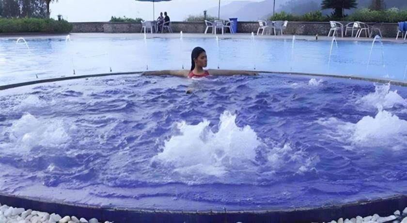 Hotel Niagara Parapat Esterno foto