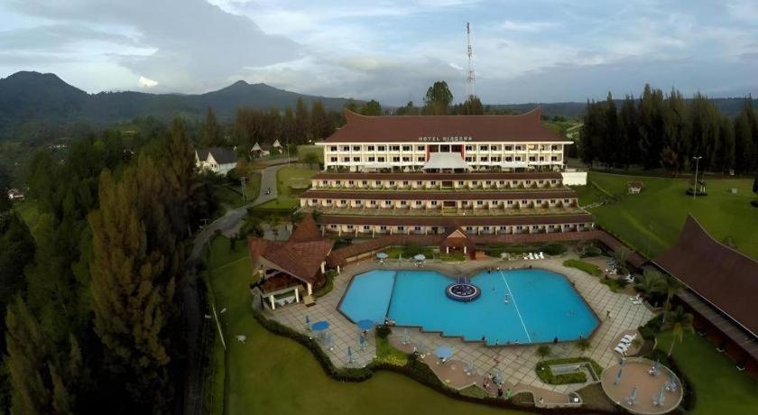 Hotel Niagara Parapat Esterno foto